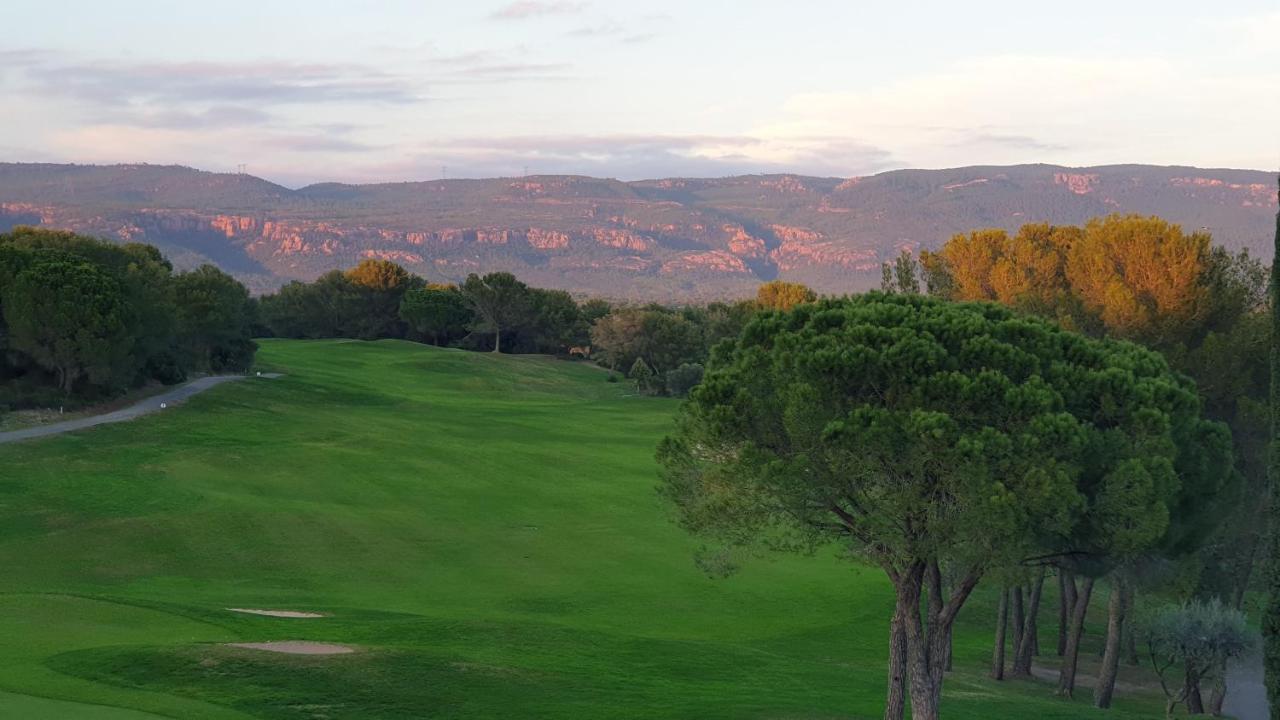 Villa Au Golf De St-Endreol La Motte エクステリア 写真