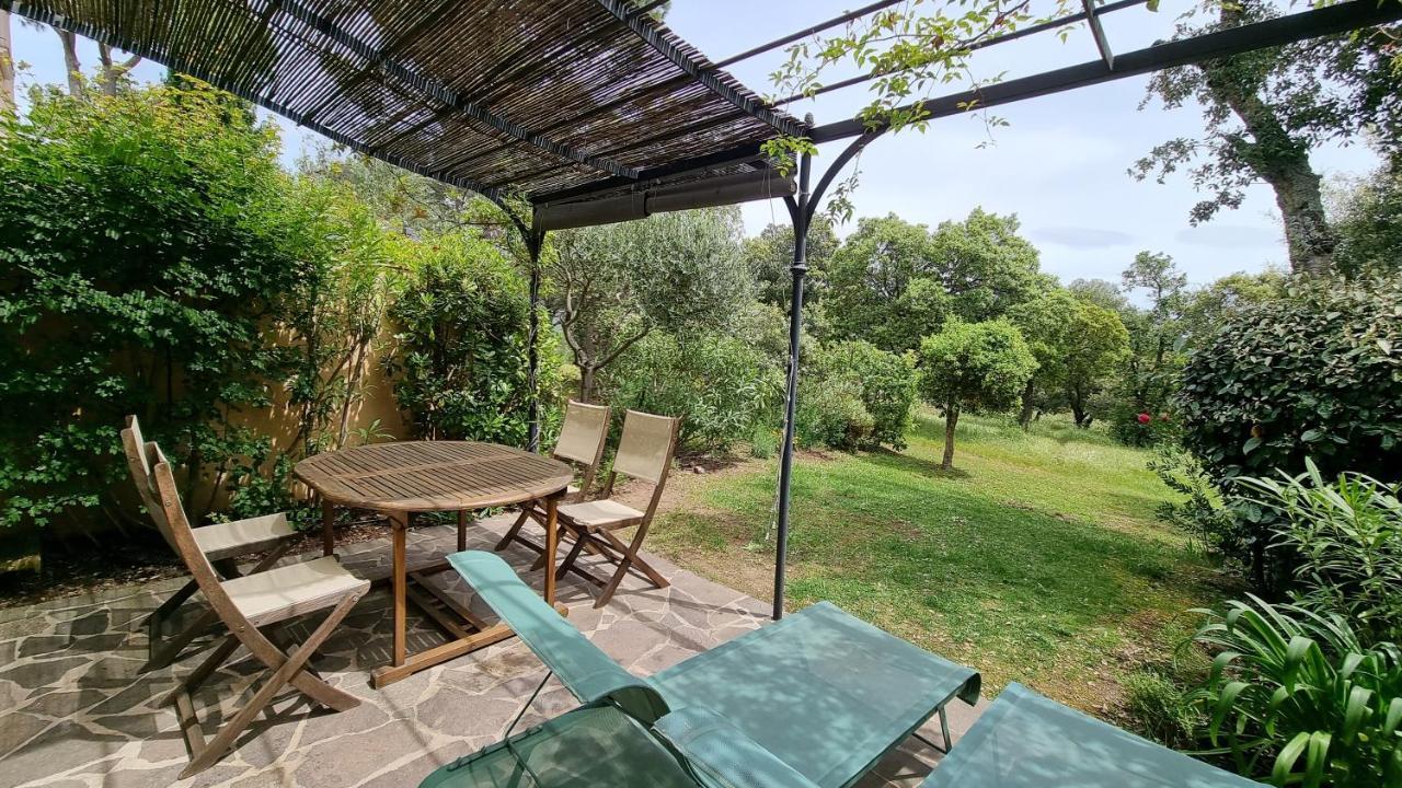 Villa Au Golf De St-Endreol La Motte エクステリア 写真