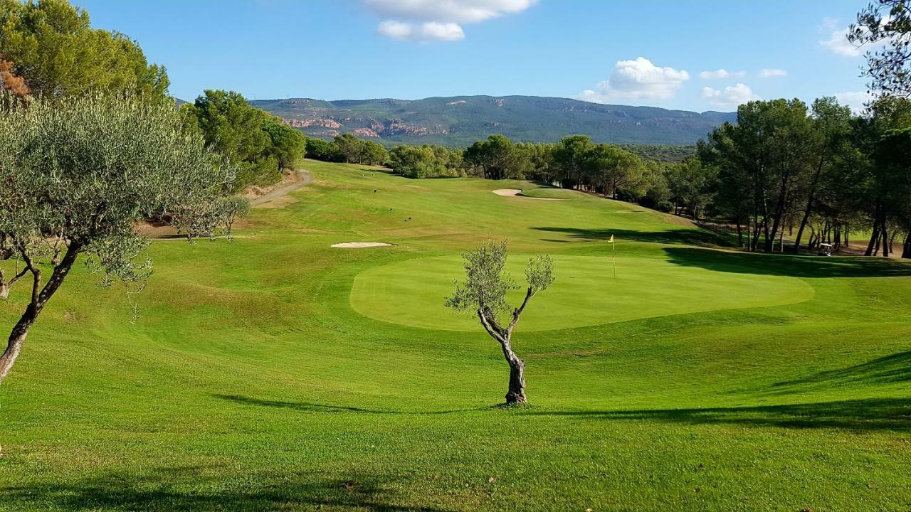 Villa Au Golf De St-Endreol La Motte エクステリア 写真